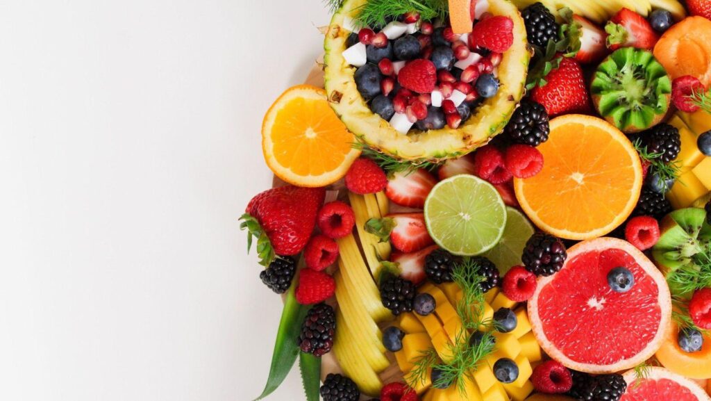 monsoon fruits, healthy monsoon fruits, immunity boosting fruits, best monsoon fruits, seasonal fruits monsoon, immune system foods, immunity health fruits, monsoon superfoods, fruits for strong immunity, immune boosting seasonal fruits
